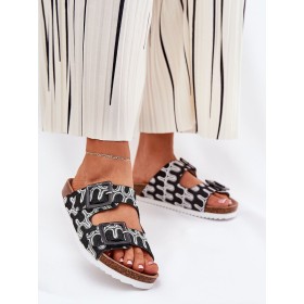 Clacquettes model 211965 Step in style