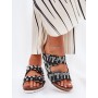 Clacquettes model 211965 Step in style