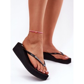 Tongs model 212880 Step in style