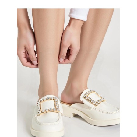 Clacquettes model 212977 Inello