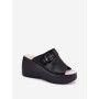 Clacquettes model 213033 Step in style