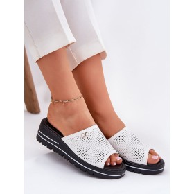 Clacquettes model 213039 Step in style