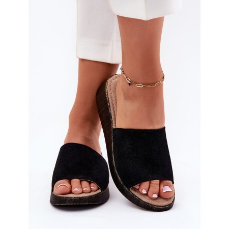 Clacquettes model 213042 Step in style