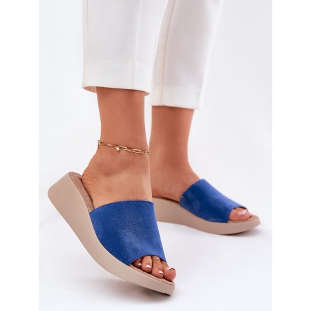Clacquettes model 213045 Step in style