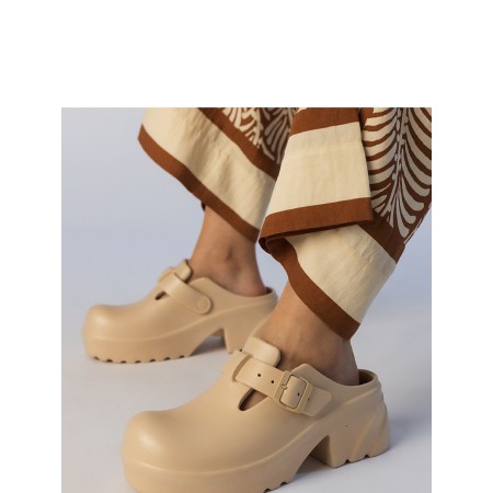Clacquettes model 213747 PRIMO
