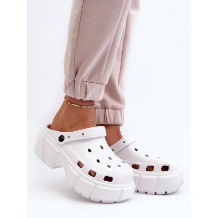 Clacquettes model 196682 Step in style