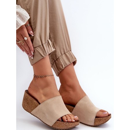 Clacquettes model 197645 Step in style