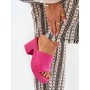 Clacquettes model 209940 Step in style