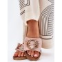 Clacquettes model 210746 Step in style