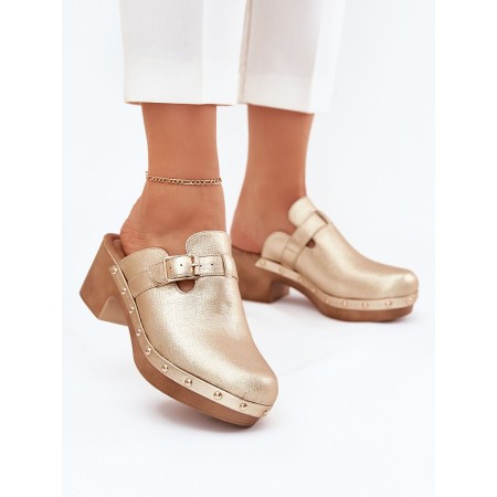 Clacquettes model 214125 Step in style