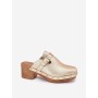 Clacquettes model 214125 Step in style