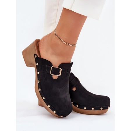Clacquettes model 214126 Step in style