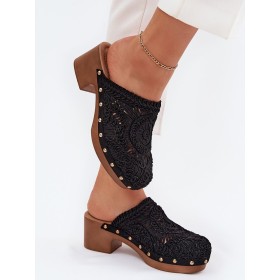 Clacquettes model 214127 Step in style