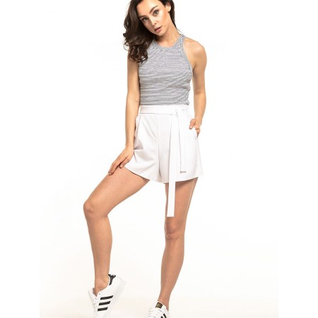 Shorts model 143208 Tessita