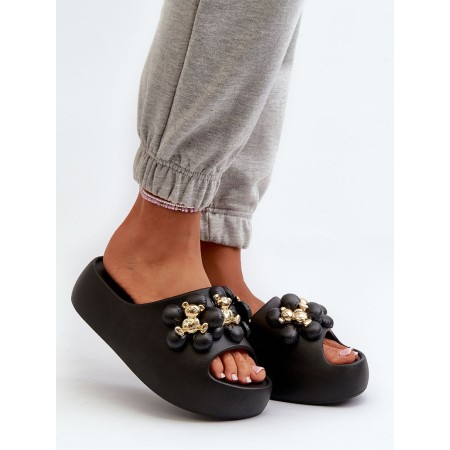 Clacquettes model 198415 Step in style