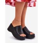 Clacquettes model 211010 Step in style