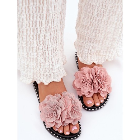 Clacquettes model 214502 Step in style