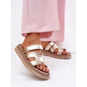 Clacquettes model 212597 Step in style